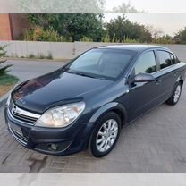 Opel Astra 1.8 AT, 2008, 233 000 км, с пробегом, цена 630 000 руб.