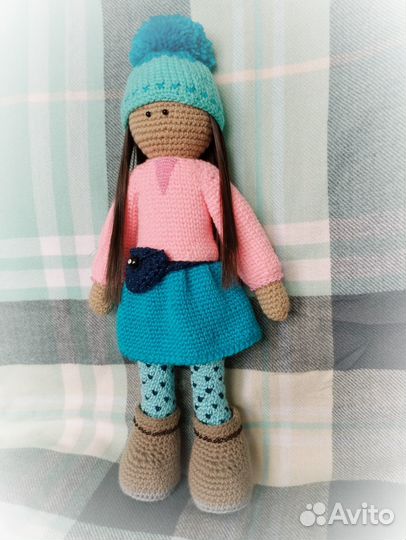 Кукла вязаная, ручная работа