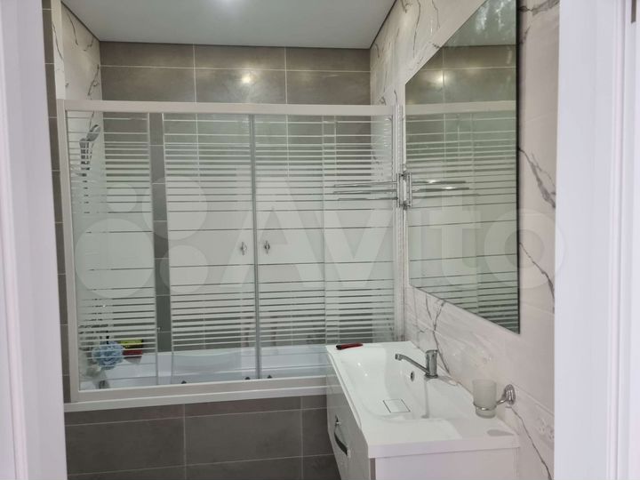 2-к. квартира, 60 м², 5/9 эт.