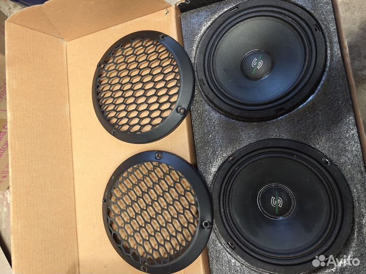 Сабвуфер и колонки