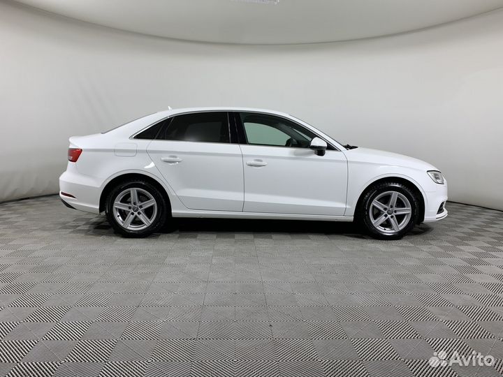 Audi A3 1.4 AMT, 2018, 75 820 км