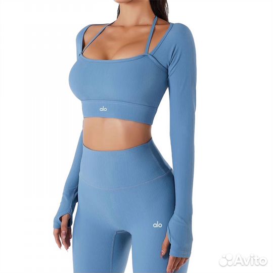 Спортивный костюм Alo Yoga топ и шорты велосипедки