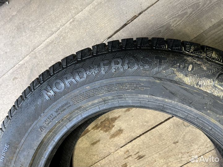 Gislaved Nord Frost 200 SUV 215/65 R16