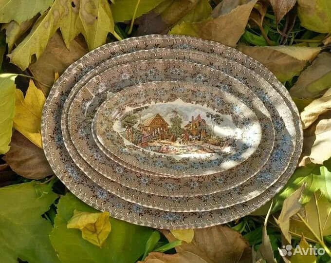 Антикварный сервиз