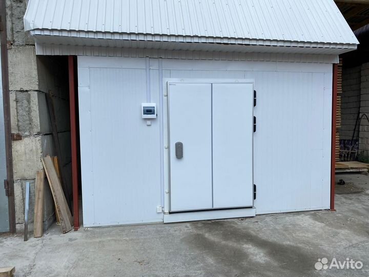 Холодильная камера с агрегатом