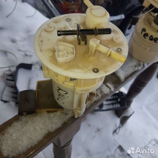 Топливный насос Kia Rio 2