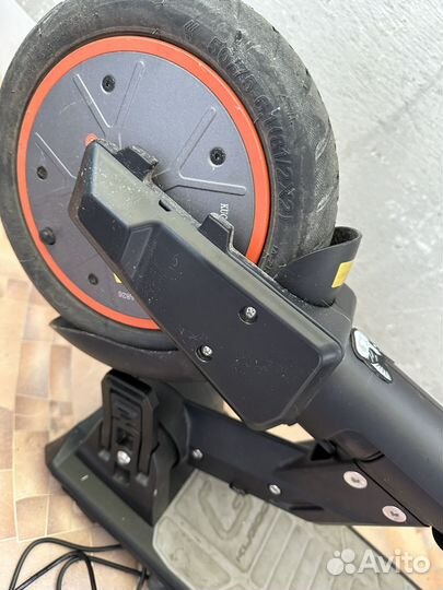 Продам елктросамокат kugo juilong