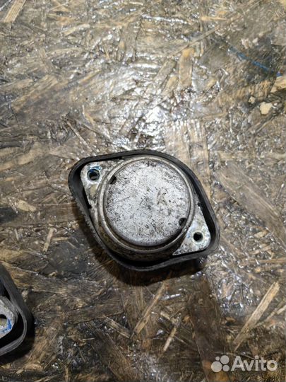 Подушка АКПП Ауди А6 С5 2.4 2.8 2.5 тди