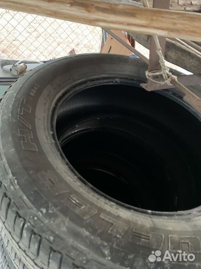 Bridgestone Dueler H/T 684II 265/60 R18