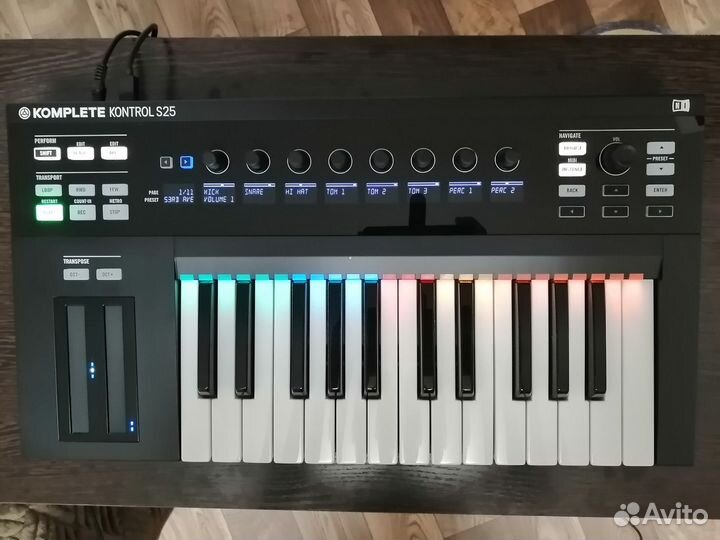 Native Instruments Komplete Kontrol S25