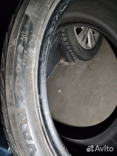 Yokohama Advan Sport V105 285/35 R22 106Y