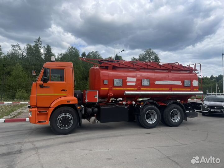Водитель бензавоза камаз