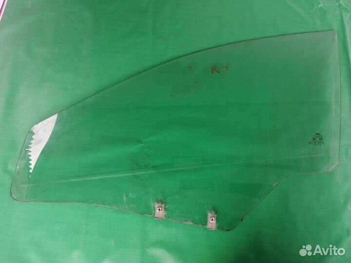 Стекло переднее левое Chery Bonus A13 2011-2014