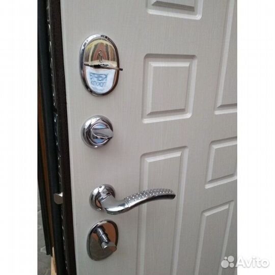 Дверь металлическая Гарда