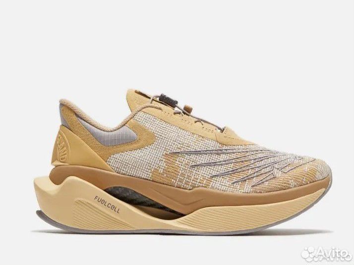 Кроссовкиnew Balance x Stone Island Fuel Cell C 1