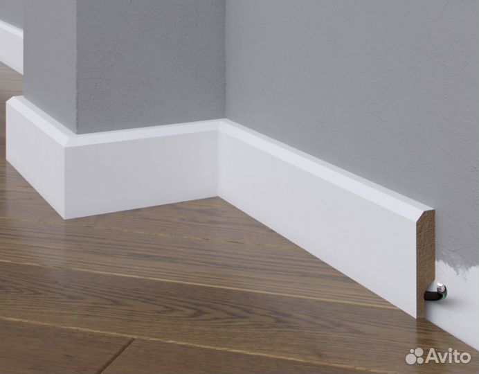 Плинтус напольн из мдф белый, 2400 мм