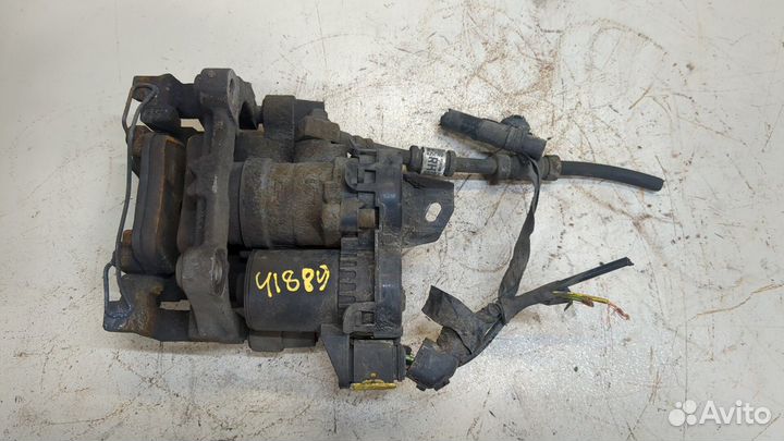 Суппорт Volvo S90, 2017