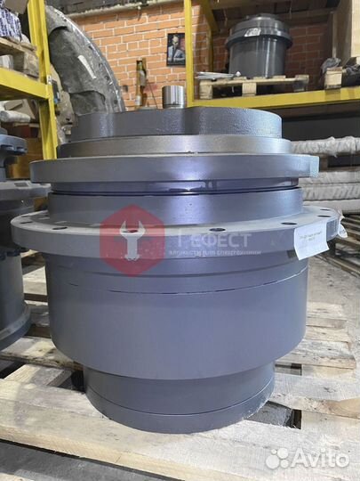 Редуктор хода Volvo EC290CLR 14528258