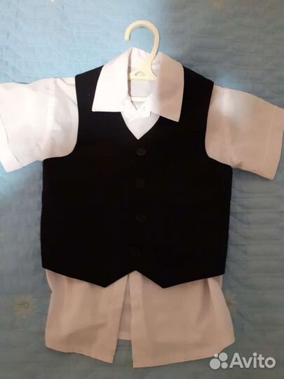 Костюм тройка для мальчика 104