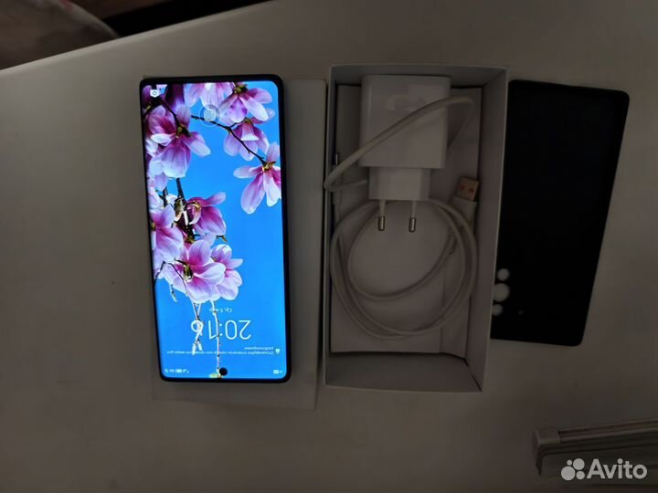 HUAWEI nova 10, 8/128 ГБ