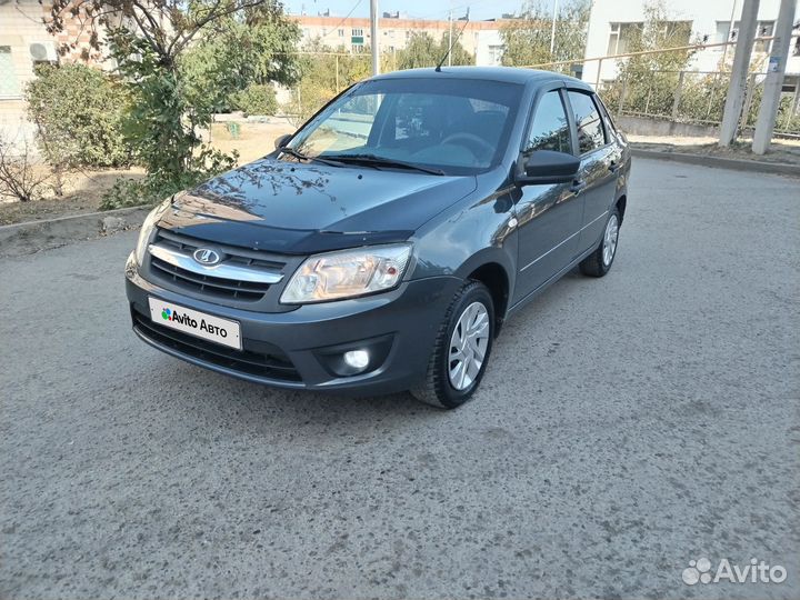 LADA Granta 1.6 МТ, 2017, 100 000 км