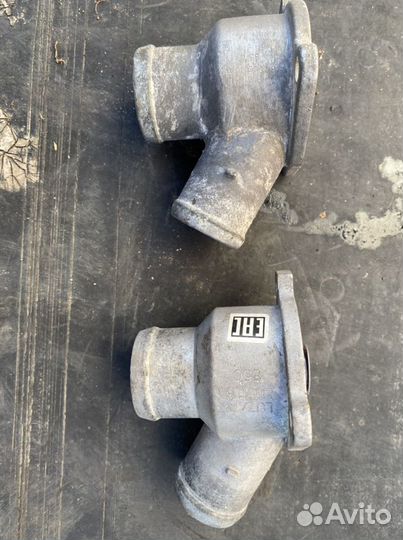 Крышка термостата калина