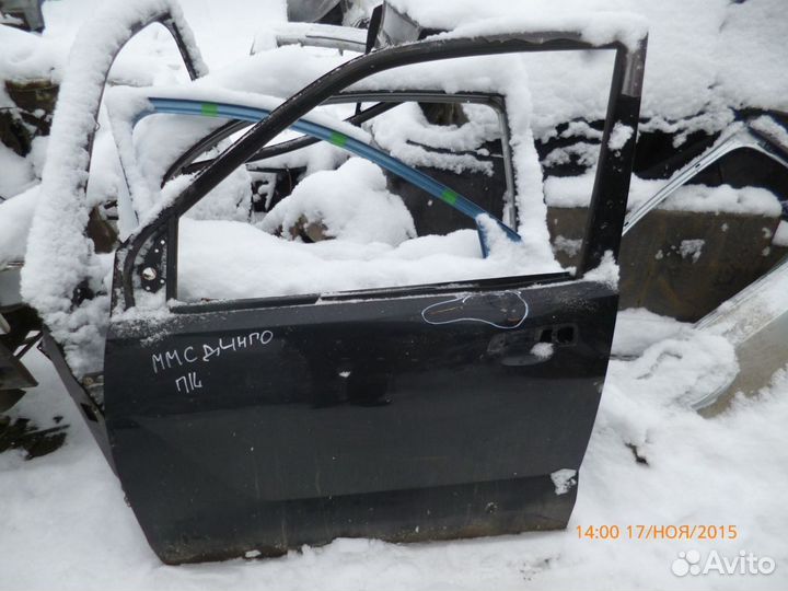 Дверь передняя левая Мицубиси Мираж Динго