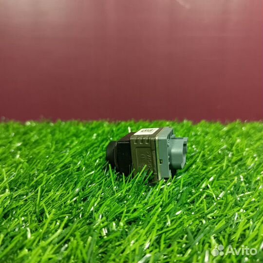 Камера заднего вида Land Rover Sport L494 3.0