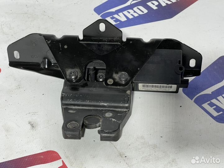 Замок багажника BMW E-60 E-61