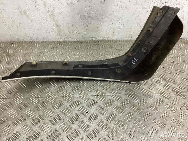 Брызговик Mitsubishi Montero/Pajero