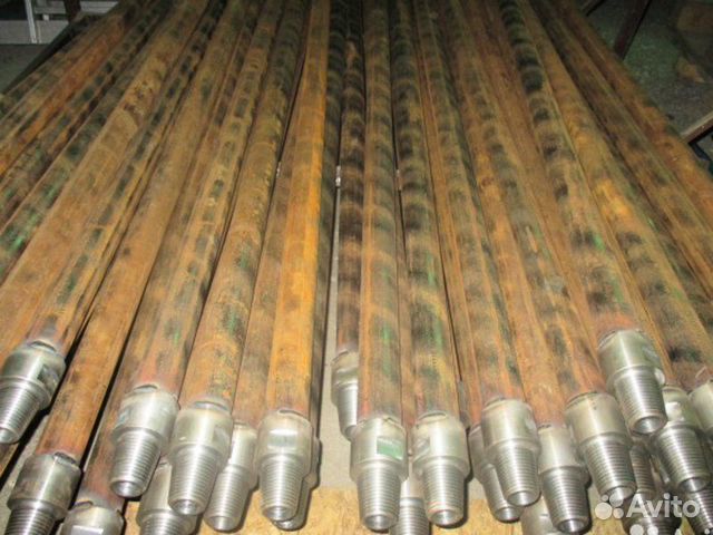 Штанги для буровой установки. Штанга для бурения скважин. Буровые штанги. Штанга бурильная. Буровые штанги для бурения скважин.