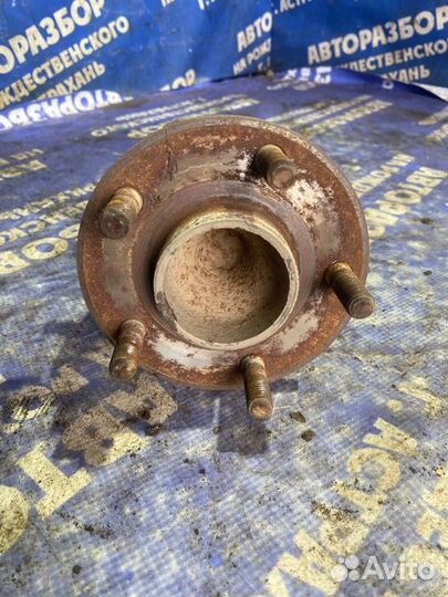 Задняя ступица Ford Focus 3 седан 2013