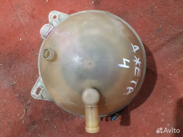 Расширительный бачок фольксваген джета 4