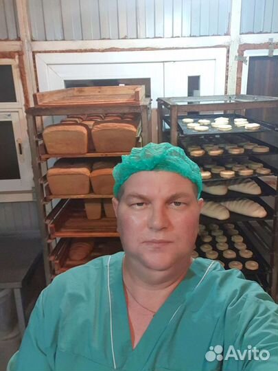 Обвальщик мясо. Рабочий разнорабочий подсобник