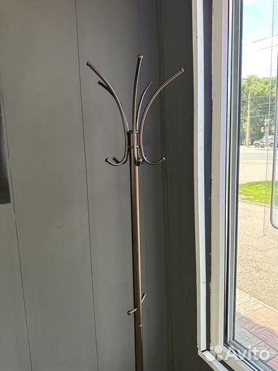 Вешалка напольная