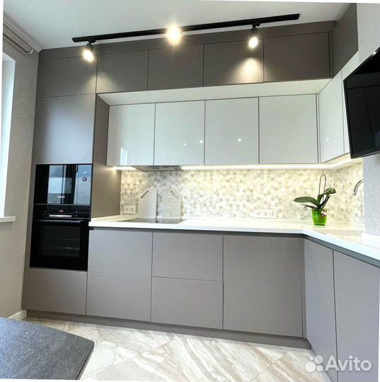 Кухонные гарнитуры на заказ Дизайн