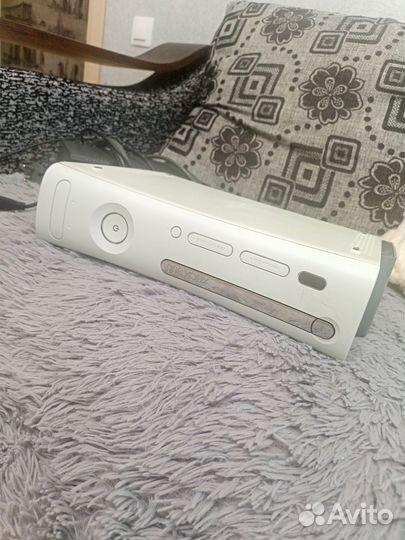 Xbox 360 прошитый freeboot