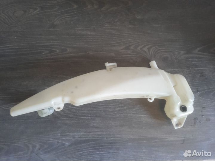 Бачок омывателя Ford Focus 1