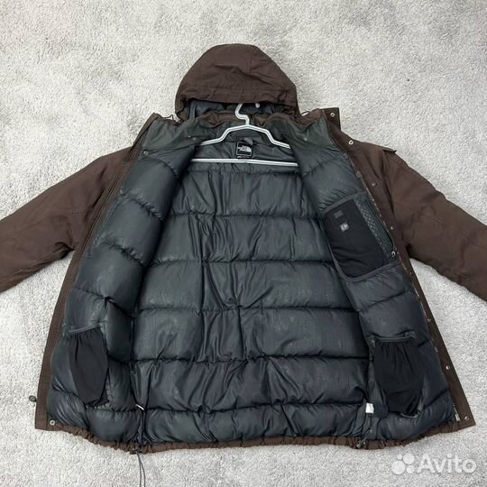 Пуховик The North Face McMurdo HyVent