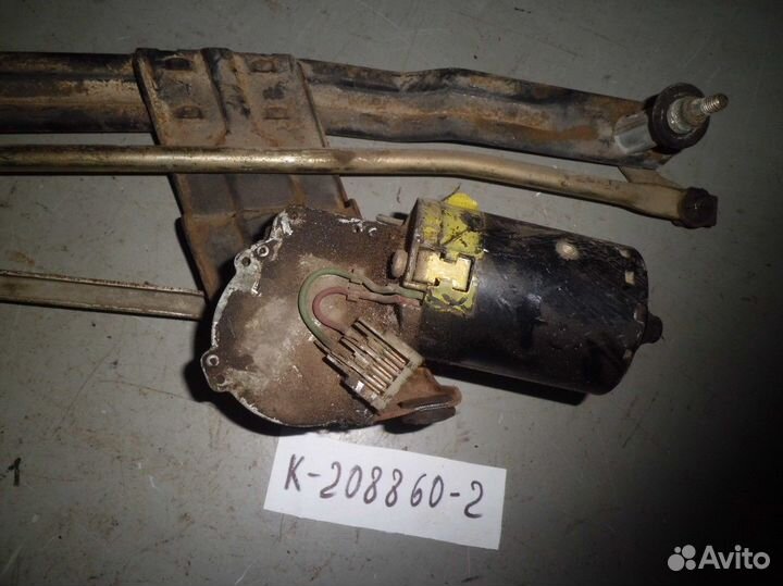 Моторчик стеклоочистителя передний