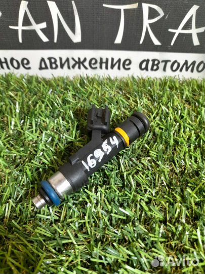 Форсунка топливная Mazda L3VE