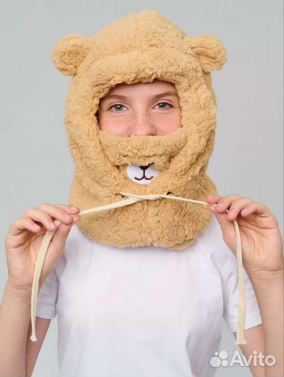 Шапка-шлем с ушками флисовая коричневая и беж