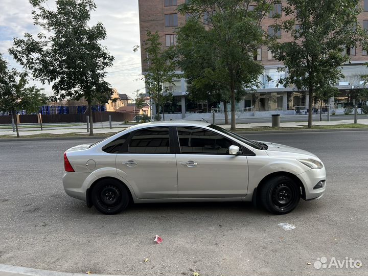 Ford Focus 2.0 МТ, 2010, 282 938 км