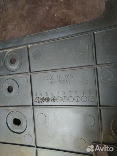 Mazda 3 bl крепление акб