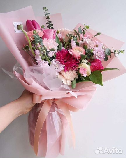 Живые цветы, букеты, розы оптом.доставка