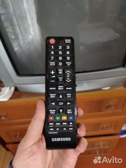 Телевизор samsung