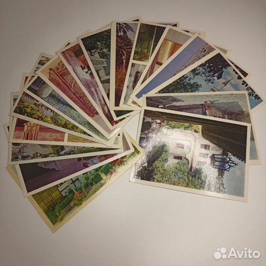 Купюры, монеты, значки (СССР) открытки и другое