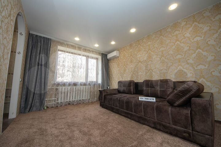 2-к. квартира, 54 м², 1/5 эт.