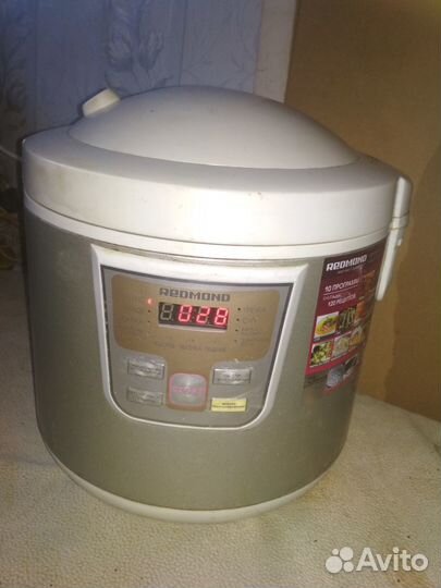 Мультиварка redmond