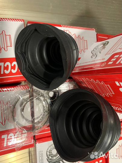 Пыльник шруса переднего Jeep Grand Cherokee WK2